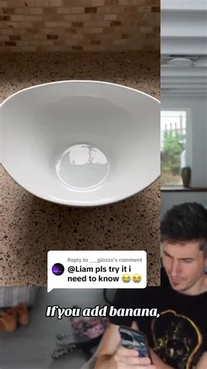 202K views · 2.5K reactions | Might take a break from the brownie recipes without flour  - 4 ripe bananas - 5 eggs - 1/2 cup cocoa - 2 cups Greek yogurt - 2 tbsp honey Optional (protein powder, vanilla extract) Bake at 350 for 20 ish mins @lukezfit | Liam Layton | Facebook