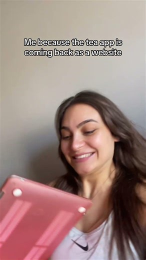 FINALLYYY Linked the waitlist link in my bio in case you are as excited as I am lmaooooo