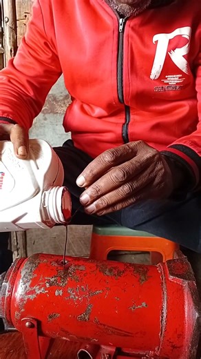 ክሪክ እንዴት ዘይት ይሞላል? (Hydraulic Jack Oil Fill Guide)