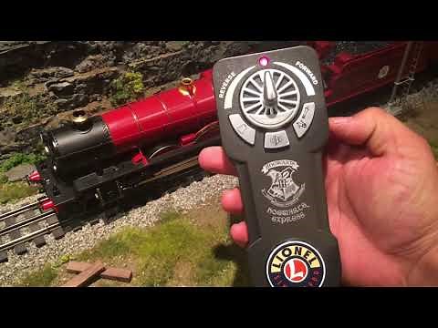 6-83260 Lionel lionchief Hogwarts ready to run O gauge train set "Harry Potter"