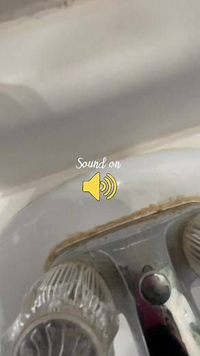 Effective Cleaning Tips with Ammonia-Based Cleaner for Corian Surfaces