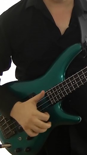 Get Up and Jump, One of Flea's Coolest Slap Bass Riffs! @talkingbasslessons #bass #flea #redhotchilipeppers #rhcp #slapbass #bassplayer #bassist #basslessons | Talkingbass