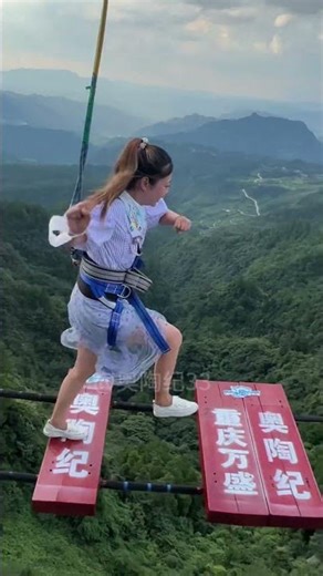 Bungee Jumping With Rope In Beautiful Place:Asmr Bungee Jumping