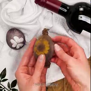 Modi semplici e divertenti per colorare le uova di Pasqua!: | 5 Minuti Creativi