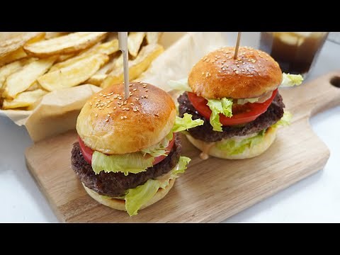 簡単美味しい!お店顔負けのハンバーガーの作り方・レシピ♡パテとソースが決め手♡自家製ハンバーガーを作ろう!
