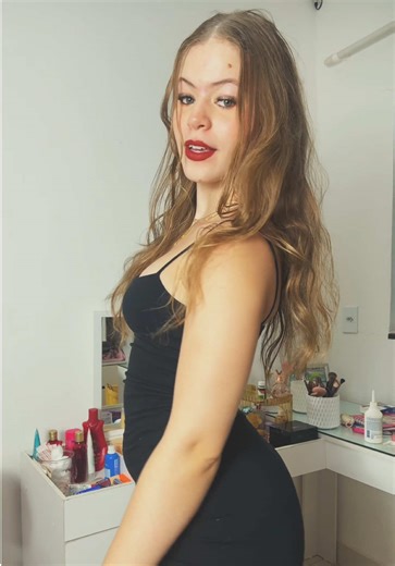 Os vídeos de cyy.daily (@cyy.daily) com som original - esquisito