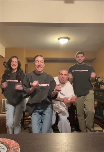 Siblings Launch T-Shirt Business - Marissa & Teagan