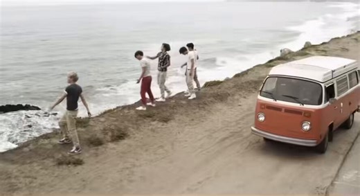 What Makes You Beautiful One Direction (2011)