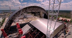 Inside the Chernobyl exclusion zone (2014) | 60 Minutes Archive