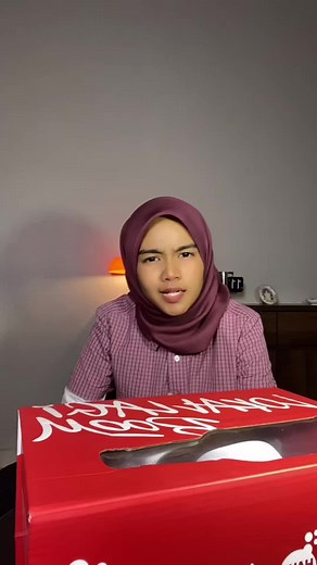 RENTAK Makerz x Hausboom: Sneakers Review