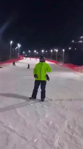 Snowboard-Backflip . . . . . . #transitionalhook #transitionaldesign #newarrival #island #ootdhijab #news #transitionsounds #instastyle #musthaves #transitionalstyle #transitional #design #transitioning #wintervibes #fashiontiktok #women #fall #outfitoftheday #boutique #summer