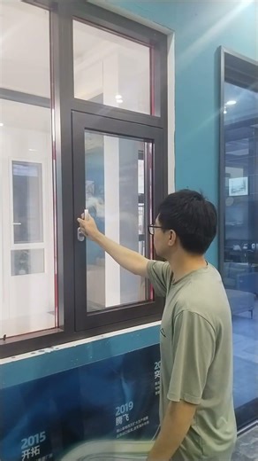 Don't miss out this inward opening & tilting window,contact me if you need. #casementwindow