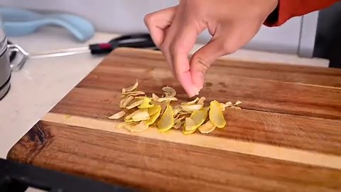 The Best Homemade Hummus