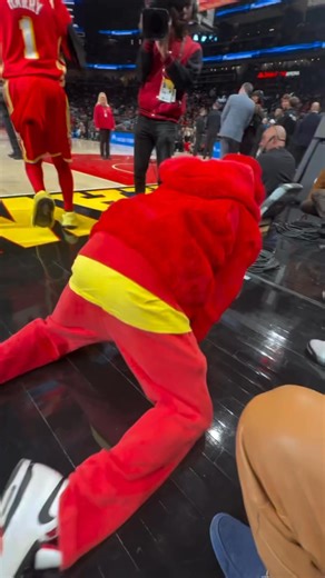 I AINT GO TO THE LAST FEW GAMES SO THEY WENT N GOT A FAKE BOOSIE WITH SOME BIG ASS SHOES ON LMAO 🤣🤣🤣🤣🤣🤣🤣🤣🤣🤣🤣🤣🤣🤣🤣🤣🤣🤣🤣🤣🤣🤣🤣🔥 ATL DONT PLAY 🤣🤣🤣 | Boosie Badazz
