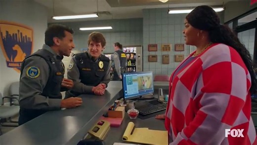 Animal Control - Season 4 Episode 4 - Lost Dogs and Bar Flies