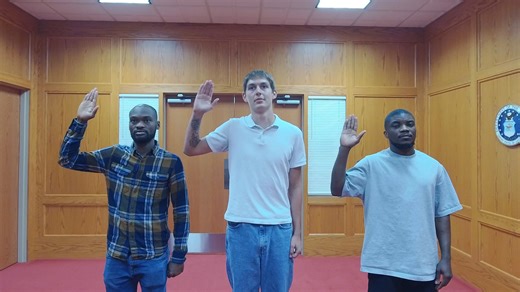 Des Moines MEPS Oath of Enlistment, 1145 16 October 2025 | Des Moines MEPS, 1st Battalion, US Military Entrance Processing Command