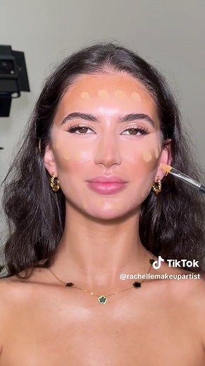 Stunning Makeup Transformation Tutorial by Sydney Artist