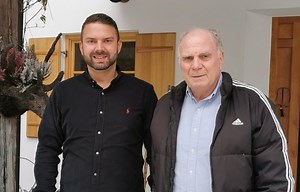 Uli Hoeneß und die besondere Beziehung zum Kreisligist DJK Eberhardsberg