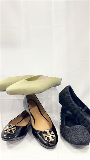 Style Encore Exton, PA on Instagram: "More and more flats to buy! Head to shopseexton.com and search by SKU ✨Green Flats // women’s size 8.5 // great condition // our price $62 // SKU: S000769569 ✨Black Flats // women’s size 10 // good condition // our price $22 // SKU: S000781877 ✨Black Leather Flats // women’s size 8.5 // good condition // our price $45 // SKU: S000782381 •Please see our website for all individual photos + descriptions •Style Encore is independent from any brand affiliation. A