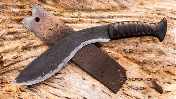 Traditional Knife Making: Forging a Kukri/Khukuri Blade with Blacksmithing Mastery
