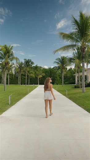 From the heart of the Barceló Maya Grand Resort, we offer you a fresh perspective, where every moment connects you with the history and constant evolution of this stunning resort. 💙🌊 Reservations by calling 01 800 BARCELÓ #BarceloMayaGrandResort #BarceloMoments | Barceló Maya Grand Resort