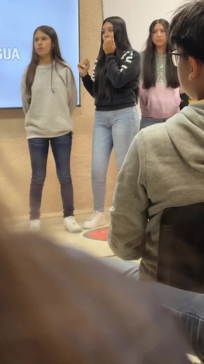 Videos de Usuario Existente (@usuarioexistente111) con “Teeth Chattering - Sound Effects”