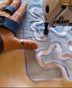 764K views · 2.5K reactions | Trying to decide between stipple quilting and a meander? This video shows you both! Get the original template from Marcia Baraldi on Etsy and Amazon. #FreeMotion #Patchquilt #Patchwork #RulerWork #Quilting #LongarmQuilting #MachineQuilting #FreeMotionQuilting #QuiltersofInstagram #QuiltGoals #QuiltLife #FiberArt #DIY | Adventures in Quilting | Facebook