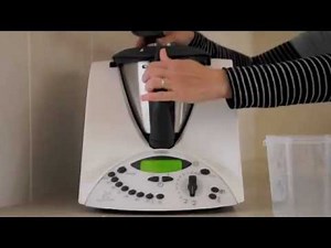 Making your own Soy Milk in 12 minutes with the Thermomix!