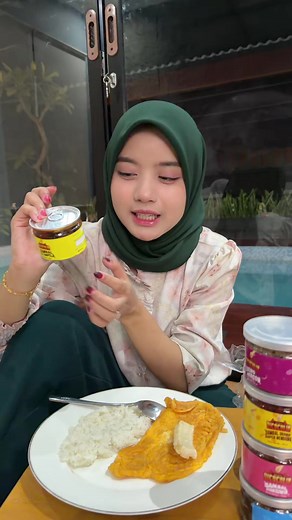 Makan Ati Ampela Pedas dan Sambal Cumi Mak Nor
