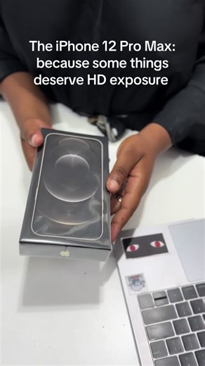 Get your iPhone 12 Pro Max at an affordable price from harbor store . . . . . . #iphone #lusakazambia🇿🇲 #zambiantiktok🇿🇲 #fyp #fypシ゚ #mwakahalwiindi #foryoupage #harborstorezm