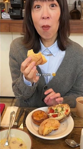 Found the best melon pan I’ve ever tried 🍈 📍Garden house crafts