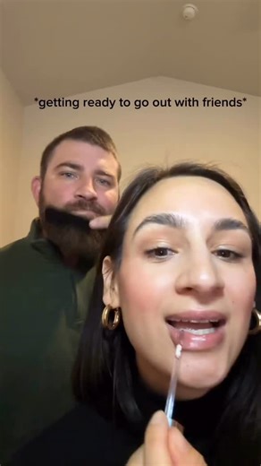 Snuggie week = the perfect excuse to stay in and cancel plans | Snuggie Blanket