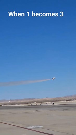 When 1 becomes 3 UNITED STATES AIR FORCE Thunderbirds Squadron #nelliesairforce #usairforce #avaitionnation2025 #avaitionnation #fbreelsfypシ゚viralfbreelsfypシ゚viral #hilightseveryonefollowers #highlighteveryone | Maniego Stacy