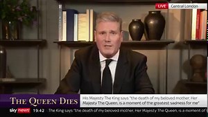 'A symbol of the best of us' Watch in full as Labour leader Sir Keir Starmer delivers a statement on the death of Queen Elizabeth II. Latest: https://trib.al/kOVP617 📺 Sky 501, Virgin 602, Freeview 233 and YouTube | Sky News
