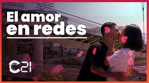 132K views · 3.4K reactions | 輸El amor en redes輸 El creador de contenido conocido popularmente como Aleco Meco se acaba de comprometer con su pareja y esta aprovechando las redes sociales para emprender y asi costearse su boda. Demostrando que el amor no tiene limites y que todo lo puede 輸 | Código 21 | Facebook
