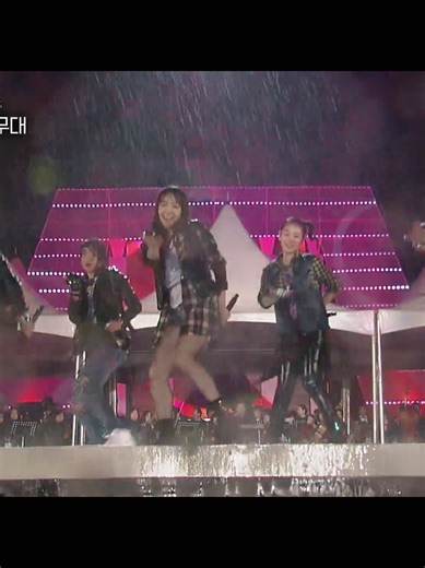 2nd Generation K-pop: SNSD's Iconic Rain Performance