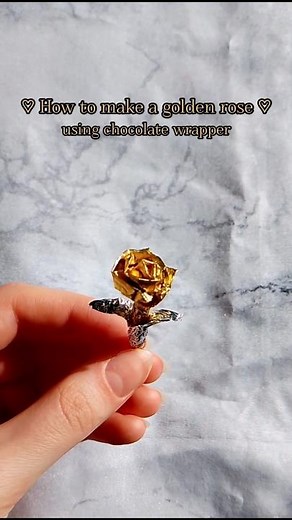 How to Make a GOLDEN ROSE using CHOCOLATE WRAPPER EASY DIY 🌹🍫🤯