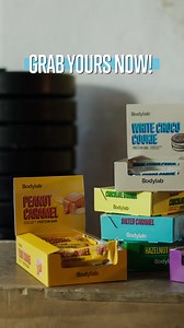 The Impossible Protein Bar 💪 Smag, der overgår dine forventninger. 🤩 Sprød belgisk chokolade. Silkeblød creme. Lag på lag af tekstur, du ikke troede, en proteinbar kunne have. Det er ikke bare en snack – det er en oplevelse i slowmotion. | Bodylab.dk