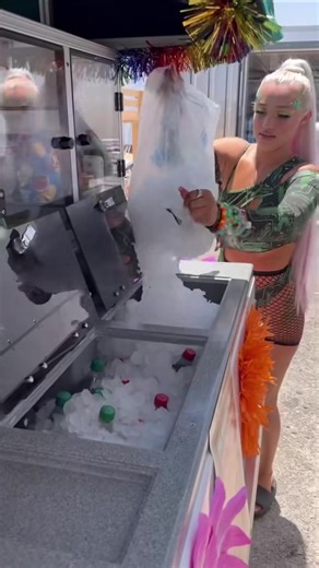 So apparently it takes 2 weeks to get film developed but i cant wait to see how the pics came out! I met so many amazing people with great vibes☀️i love and miss you already💓 Edc was so m | Cass Holland