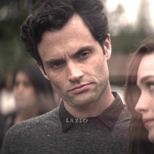 why are people looping their entire edit twice I'm confused // scps: barryslogoless & @Lenny // #joegoldberg #pennbadgley #aftereffects #edit #viral #fyppppppppppppppppppppppp