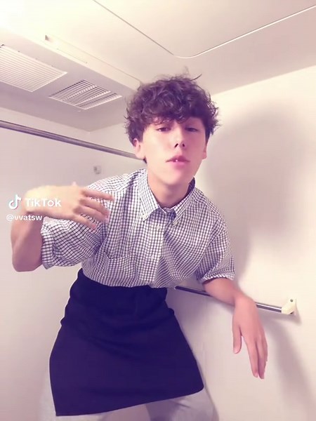 バイト9連敗してしまったけど、ついに受かったぜ‼️連敗ストップ‼️まじ流れキてる#おすすめ #fyp #06