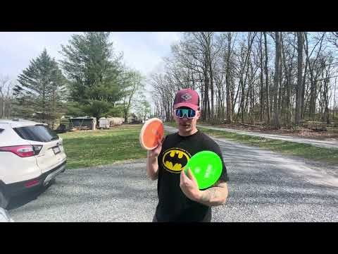 Disc golf backhand tutorial / Throw farther with two simple tricks