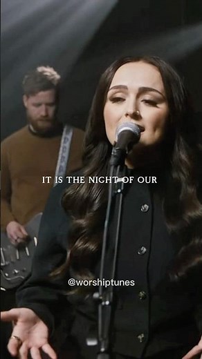 Oh holy night 🙌 #worshiptunes