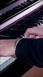 Scott Currier Demonstrates the Roland GP-3 Digital Grand Piano