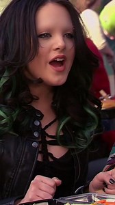 Jade West Loses Her Eyebrows in Victorious