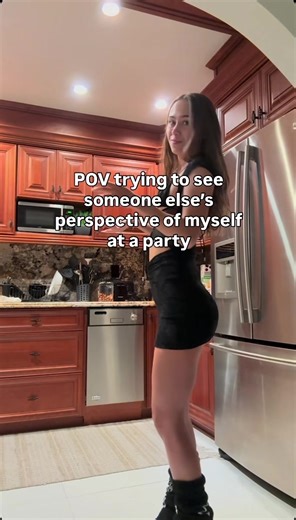 I like to do this to see someone else’s POV of what I look like 😅😂 Does anyone else do this? ##funnypov##relatablehumor##sundress##perspective##fashionootd