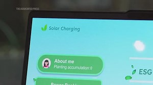 From folding screens to solar power, Lenovo unveils its latest concept laptops