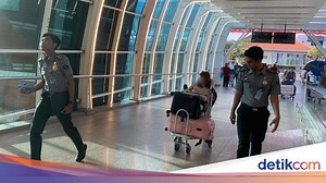Cewek Rusia Jadi PSK di Bali: Tawarkan Pijat Plus-plus, Lalu Dideportasi