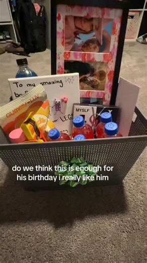 Cute Gift Ideas💗✨ | Plus some legos of course😘 #foryou #gift #giftideas #giftgiving #ily #boyfriend #bf #bff #bestie #gift #trend #fy #foryoupage #winter... | Instagram