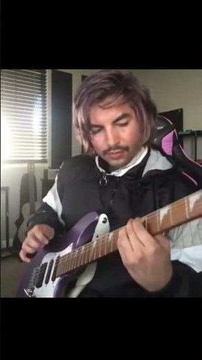 Mario Camarena from Chon playing the peace riff #chon #guitar